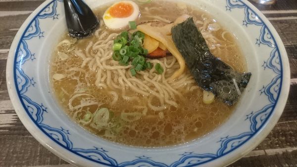 「正油ラーメン」@一八亭の写真