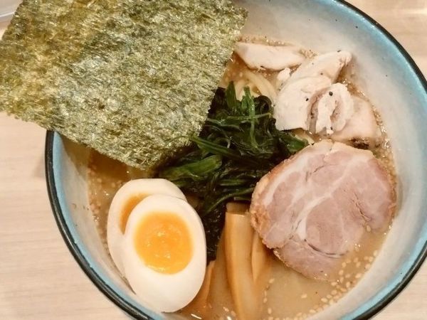 「味玉らーめん（塩）」@麺や わたる 亀戸天神店の写真