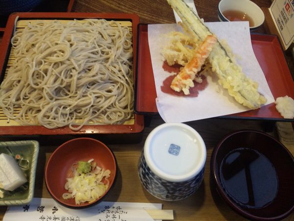 「穴子天ざるそば　大盛り　1500円」@そば処 小菅亭の写真