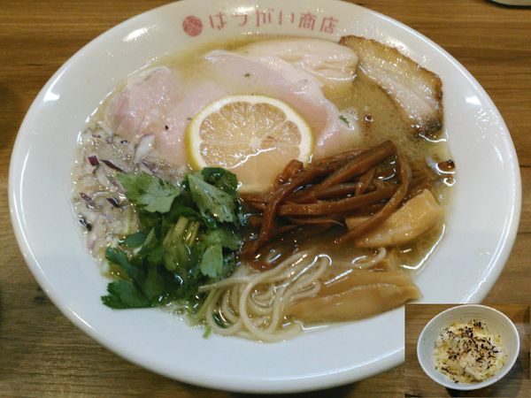 「【限定】鶏白湯そば（ミニ炙りチーズご飯つき） ￥850」@はつがい商店の写真