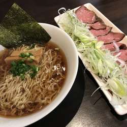 チャー牛麺