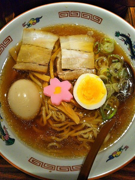 「醤油らーめん720円＋煮玉子100円」@喜多方らーめん 蔵まちの写真