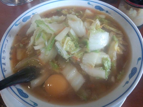 「やまとラーメン 玉子入り 750円」@香雲堂 芦屋店の写真