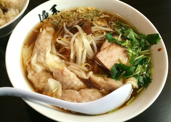 「ワンタンメン　900円」@俺系らーめん 藤本の写真