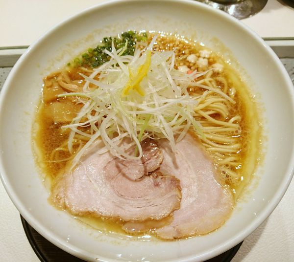 「らーめん　こってり　大盛り」@らーめんと甘味処 九月堂の写真