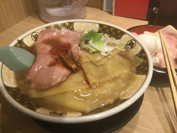 「特製 鶏とろみそば 830円」@麺屋 甚八の写真