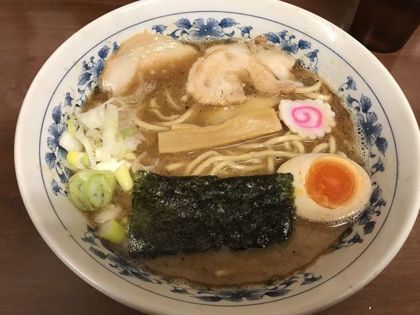 「中華そば 麺少なめ」@次念序の写真
