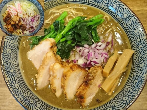 「濃厚煮干し中華そば＋チャーシュー＋替玉＝￥1050」@煮干し中華そば 一剣の写真