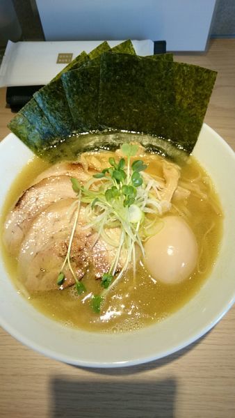 「特製醤油ラーメン   1134円」@杏と桜の写真