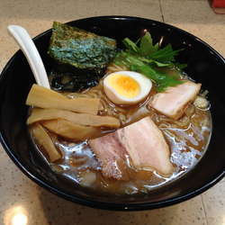 ラーメン ¥550