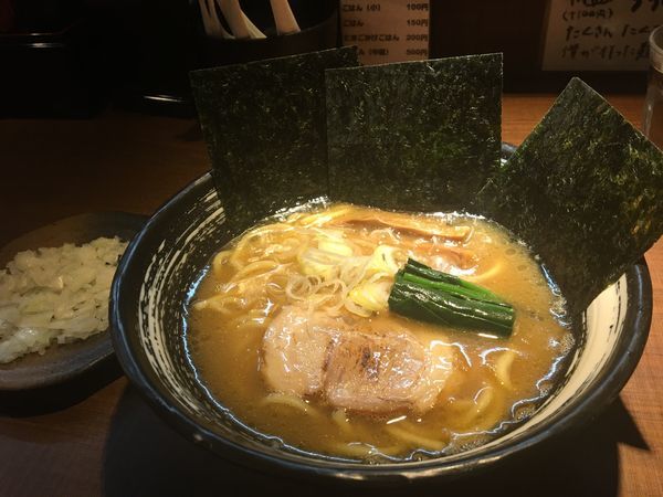 「らーめん」@麺家 ぶらいとんの写真