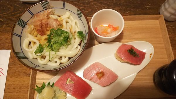 「伊勢うどん（お鮨とのセット）」@伊勢うどん 奥野家の写真