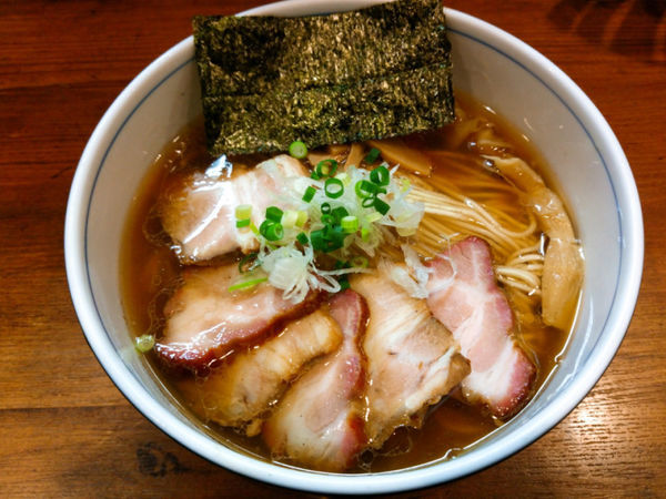 「醤油らーめん（チャーシュー増し）1000円」@麺処 びぎ屋の写真