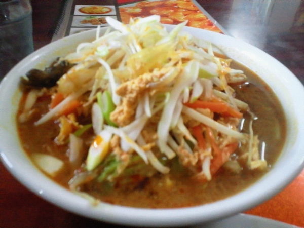 「温辛麺 800円」@新中国料理 福香亭の写真