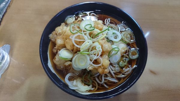 「げそてんそば」@天亀そば 神田店の写真