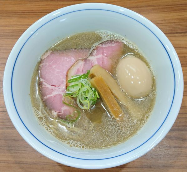 「味玉中華そば＋味付き替え玉」@中華そば 西川の写真