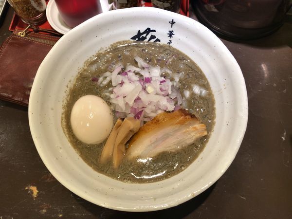 「濃厚煮干しらーめん＋味玉」@濃厚煮干らーめん 川むらの写真
