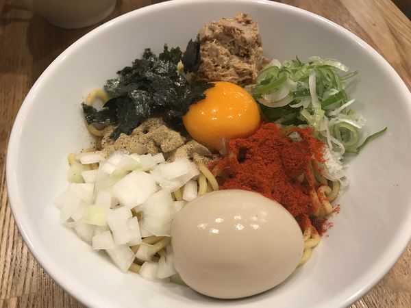 「たくぞうガッツ麺＋味玉」@たくぞうのらーめんの写真