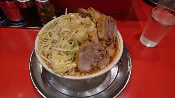 「小ラーメン豚入り」@ラーメンタロー 五反田の陣の写真