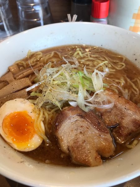 「醤油ラーメン大盛ⅺ」@四つ木五丁目ラーメンの写真