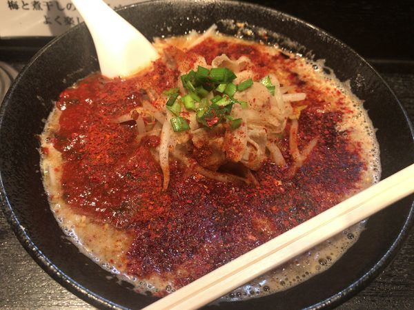 「辛味噌ラーメン【900円】」@江戸前煮干中華そば きみはん 五反田店の写真
