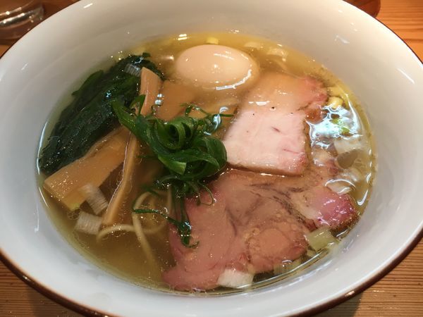 「白醬油味玉」@らぁめん鴇の写真