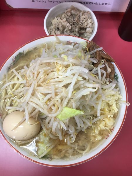 「大ラーメン 脂っKoiwa  味玉 ヤサイ➕ニンニク➕カラメ」@ラーメン二郎 小岩店の写真