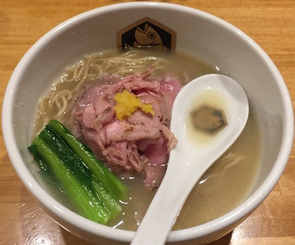 「クエらーめん800円他」@真鯛らーめん 麺魚の写真