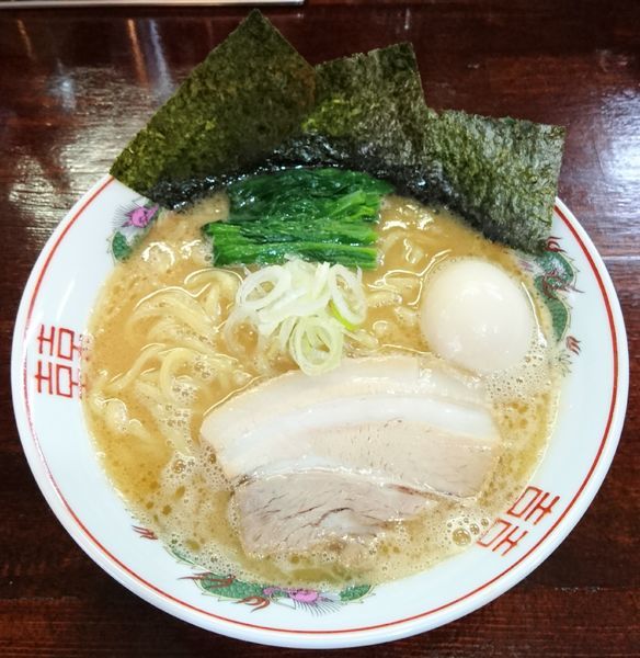 「味玉家系ラーメン」@麺処 むら井の写真