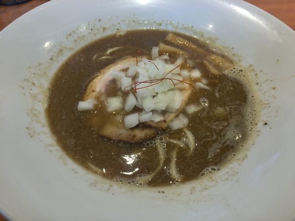 「濃厚煮干しソバ」@らーめんキッチン いいづかの写真