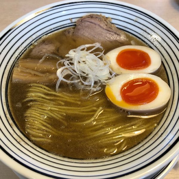 「超煮干らぁめん」@煮干しらぁめん 猫トラ亭の写真