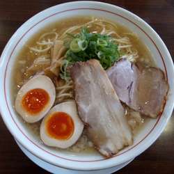 白コク旨ラーメン味玉入り大