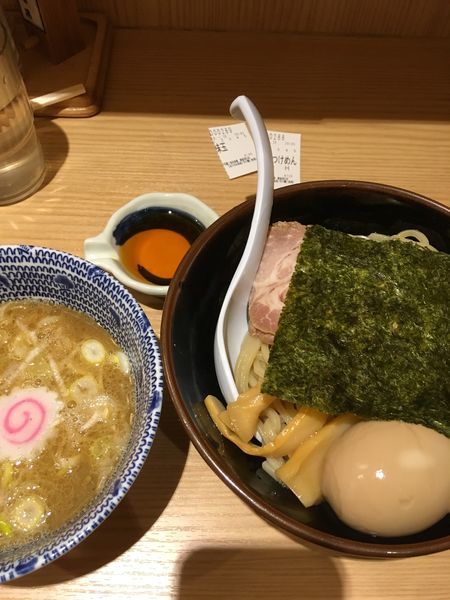 「海老つけめん＋味玉」@舎鈴 新宿西口店の写真