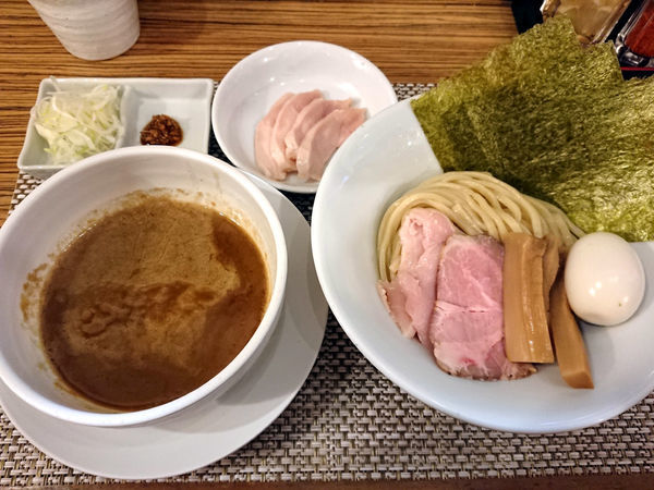 「特製つけ麺＋鶏チャーシュー」@つけ麺 和の写真