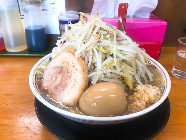 「味玉もやしラーメン（中）」@麺屋 登夢道 茅ヶ崎本店の写真