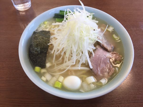 「ネギらーめん（大盛）」@らーめん・餃子 あらい 本店の写真