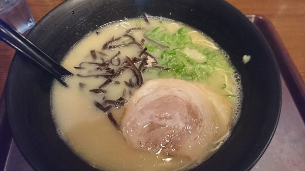 「ラーメン」@めん吉 筑紫口ビル店の写真