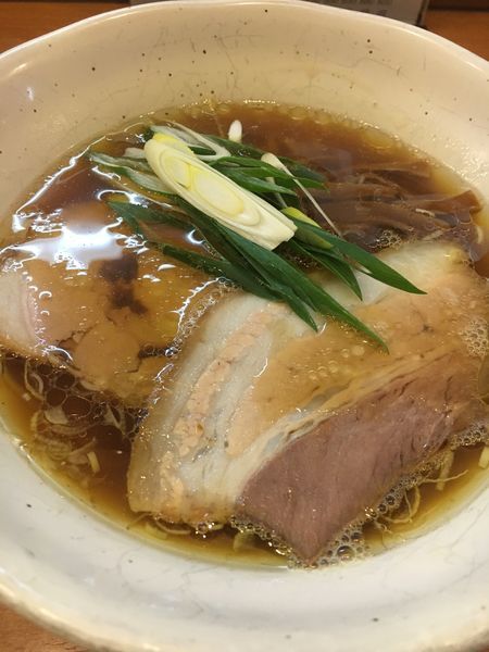 「中華そば醤油¥850＋小盛りご飯¥120」@中華そば うえまちの写真