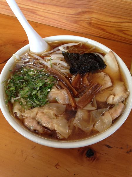 「ワンタンメン 750円」@支那ラーメン 桂山の写真