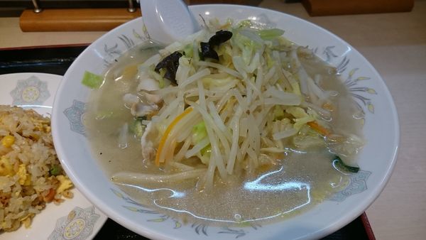 「タンメン＋チャーハン（780円）」@古寿茂 大森店の写真