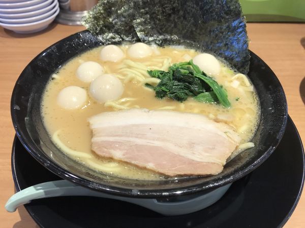 「ラーメン 680円 うずら 100円」@町田商店 多賀城店の写真