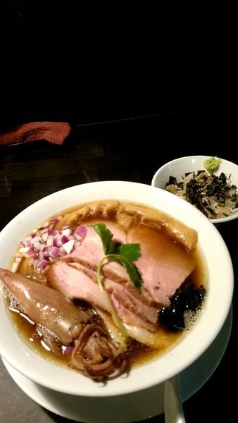 「烏賊煮干しらぁめん＋チャーシューまし」@KaneKitchen Noodlesの写真