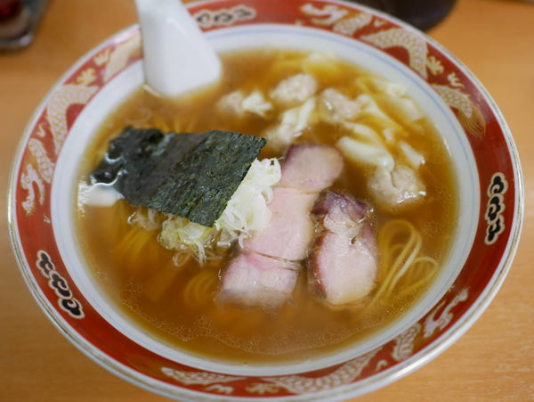 「ワンタンメン」@支那ソバ かづ屋の写真