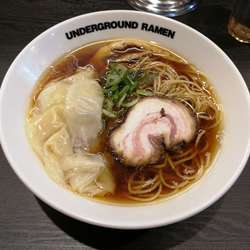 ワンタン中華そば