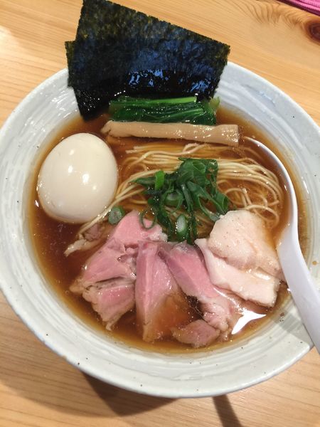 「特製らぁめん(醤油)」@麺屋 さくら井の写真