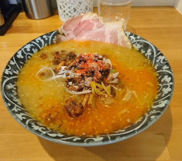 「月曜日 ○汁レジェンド 味噌らーめん」@らーめん マル汁屋の写真