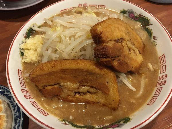 「豚みそ 2枚＋龍神ぎょうざ」@つけめん・豚そば 活龍 牛久店の写真