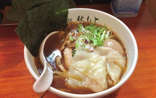 「特製醤油ラーメン」@麺処 秋もとの写真