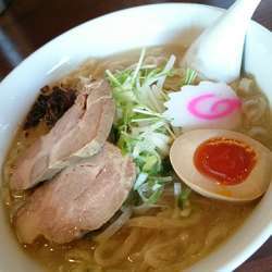 しお 上麺  770円