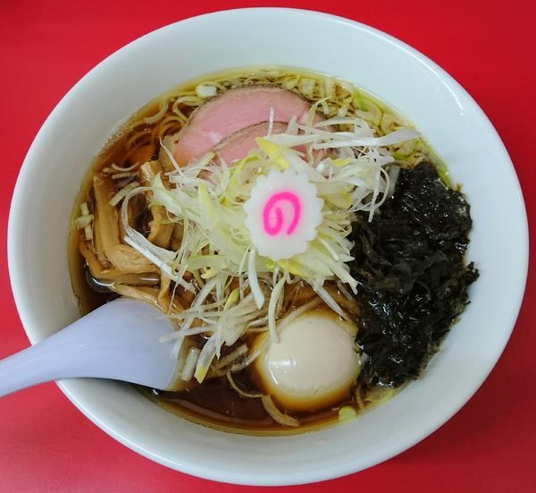 「特醤油煮干らーめん」@らーめん えんやの写真